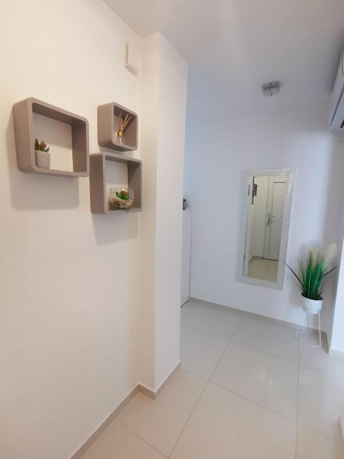 Apartment P&M Pula Exterior photo
