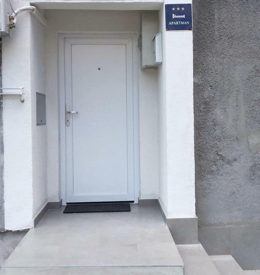Apartment P&M Pula Exterior photo